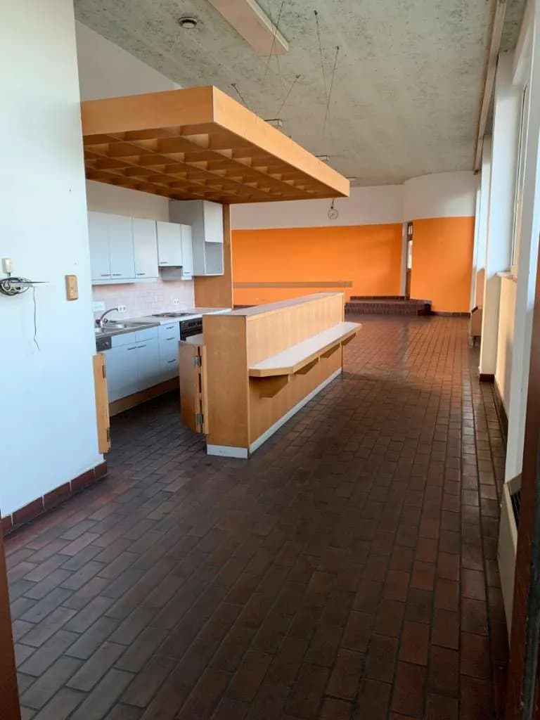 Gewerbeimmobilie mieten in Vöcklabruck – 12 000 m², € 5 – Bild 17 von 21