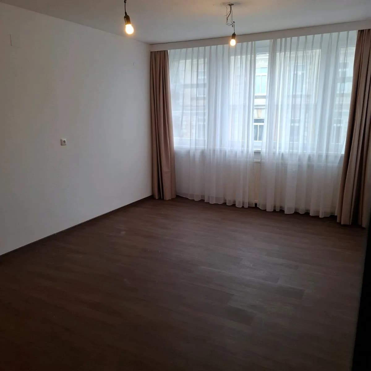 4-Zimmer-Gewerbeimmobilie kaufen in Wels – 98 m², € 220.000 – Bild 7 von 8