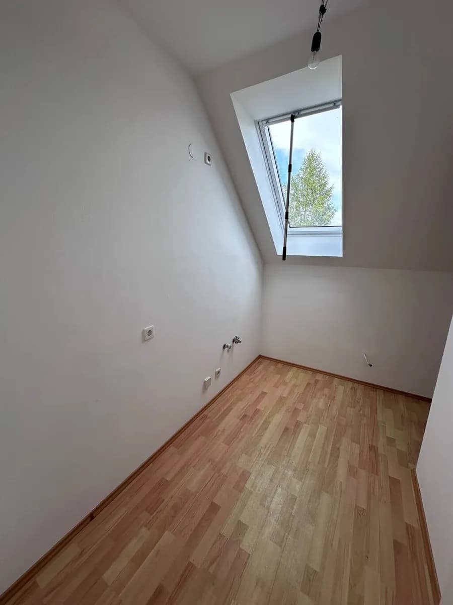 2-Zimmer-Wohnung mieten in Horn – 59 m², € 473 – Bild 11 von 14