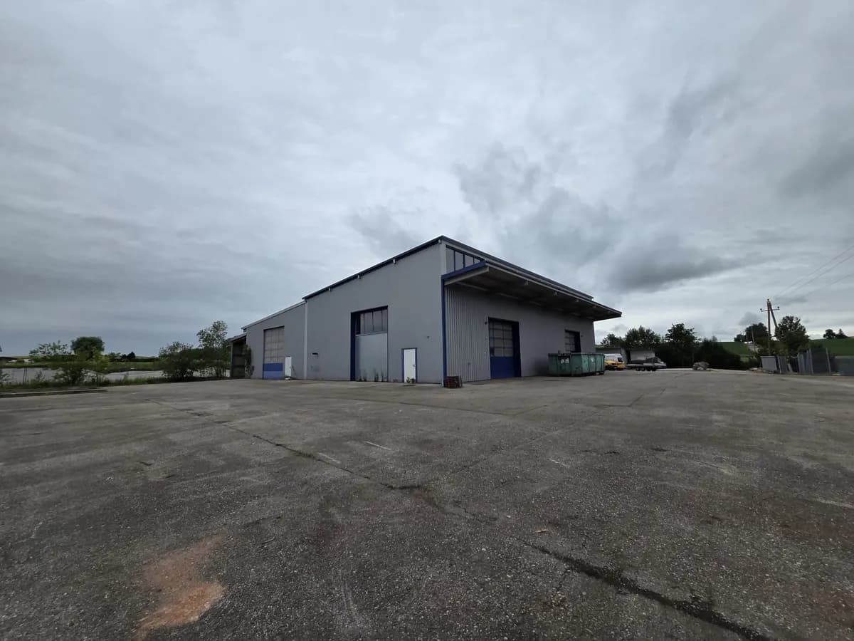 Immobilie mieten in Grieskirchen – 1 029 m², € 9.500 – Bild 11 von 43
