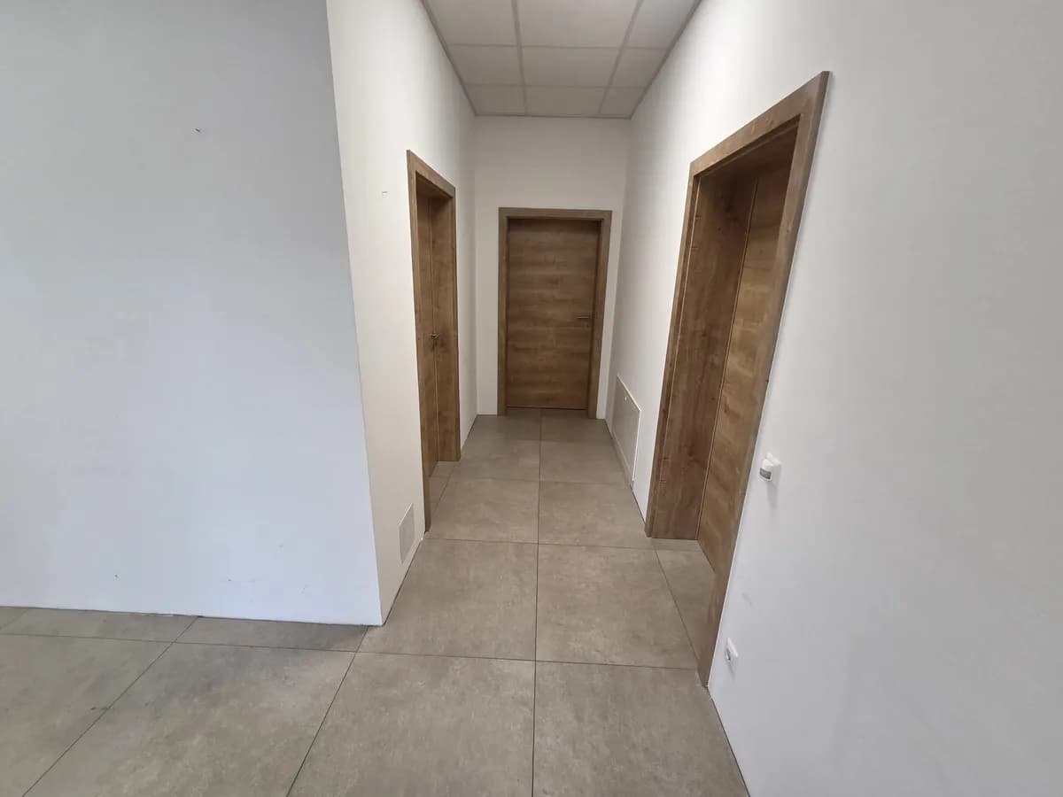 Immobilie mieten in Grieskirchen – 1 029 m², € 9.500 – Bild 41 von 43
