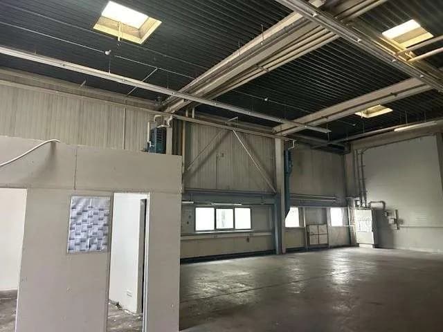 Gewerbeimmobilie mieten in Linz Land – 397 m² – Bild 2 von 14