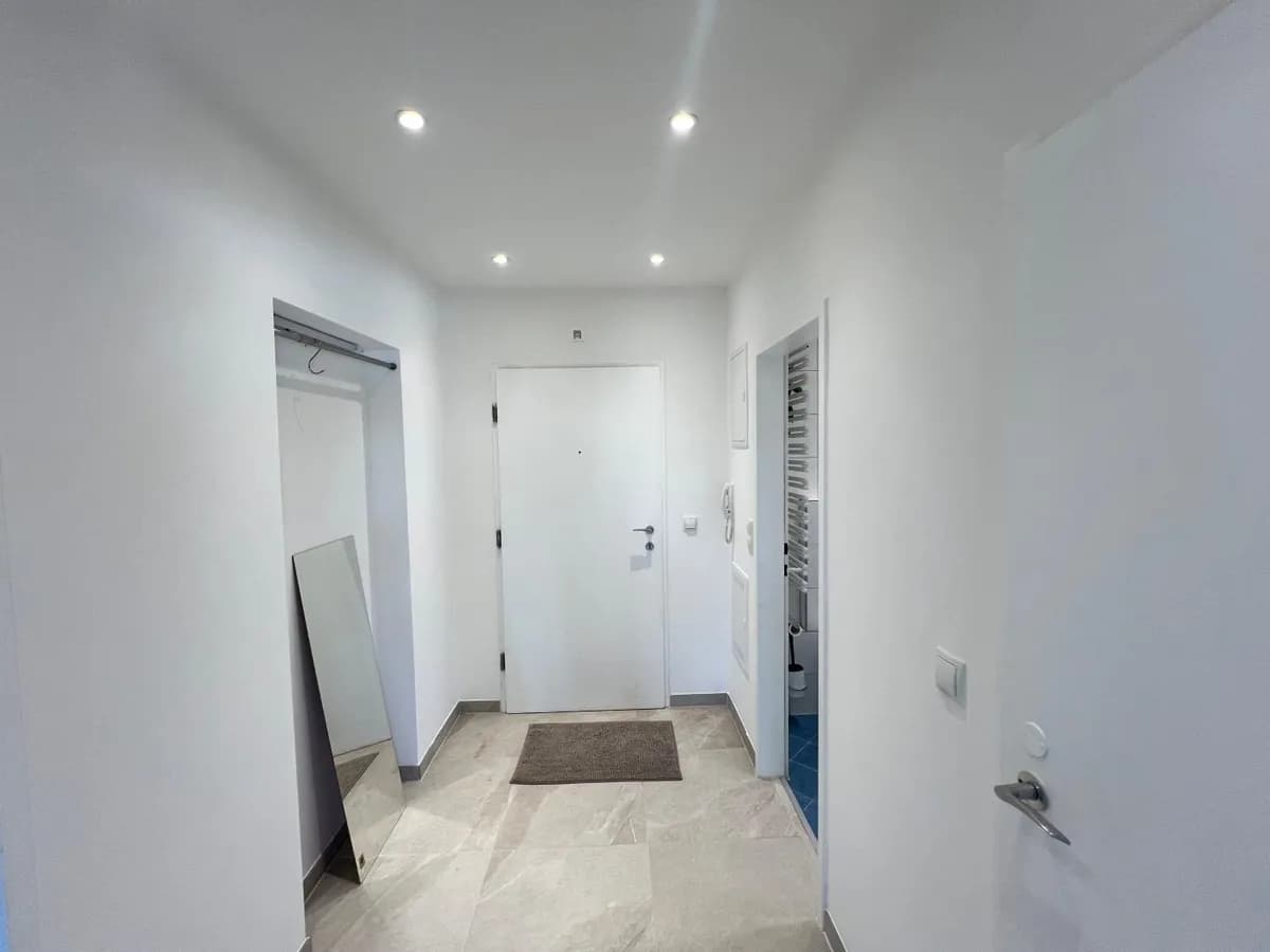 2-Zimmer-Wohnung mieten in Innsbruck – 57 m², € 1.680 – Bild 7 von 9