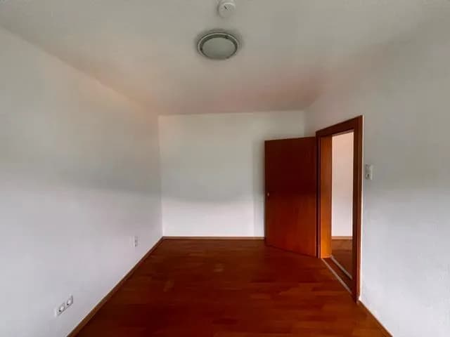 2-Zimmer-Wohnung mieten in Schwaz – 42 m², € 880 – Bild 2 von 6