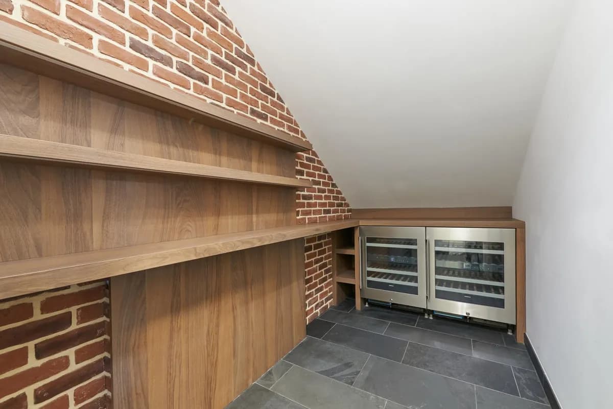 7-Zimmer-Haus mieten in Tulln – 330 m², € 9.800 – Bild 9 von 10