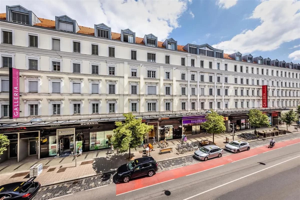 Gewerbeimmobilie mieten in Wien – 117 m², € 14