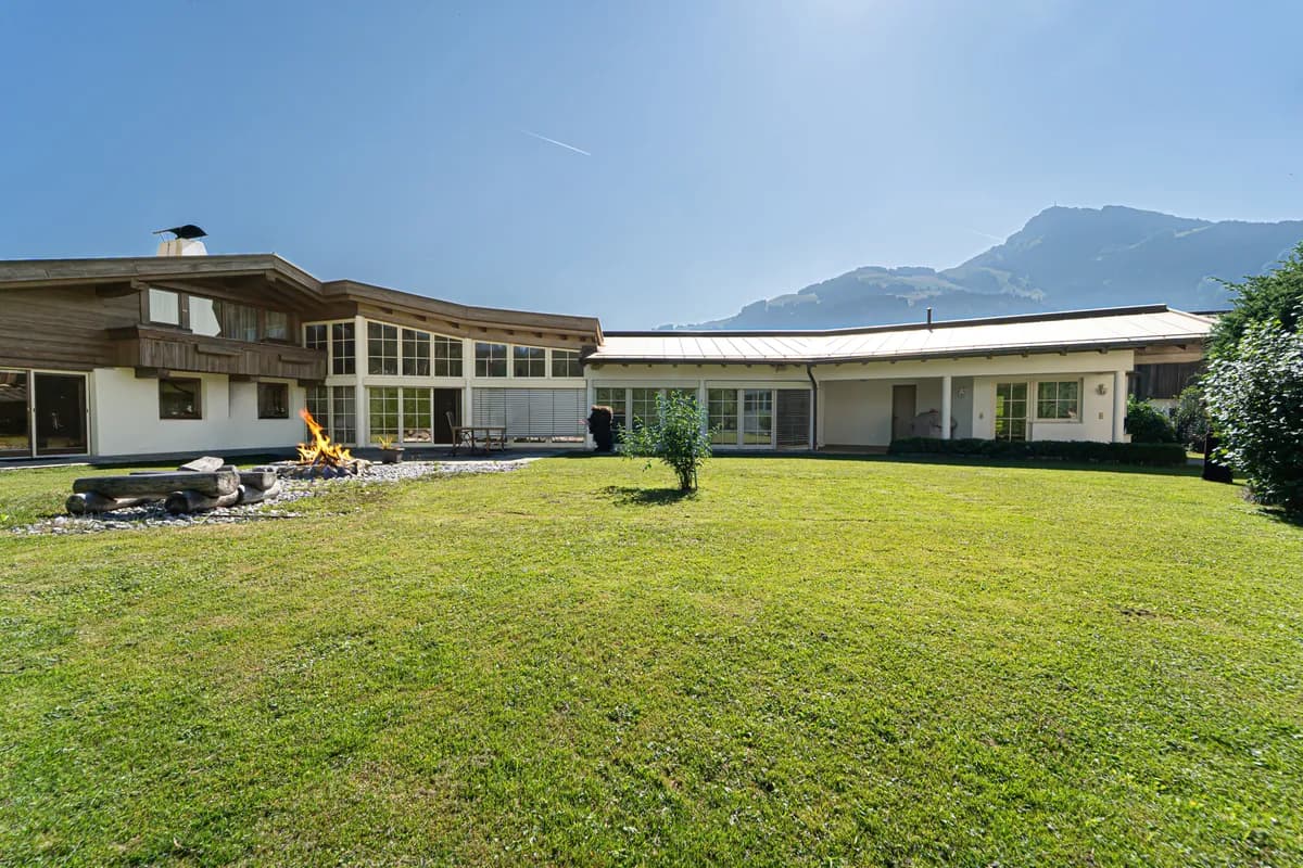 Haus kaufen in Kitzbühel – 287 m² – Bild 3 von 11
