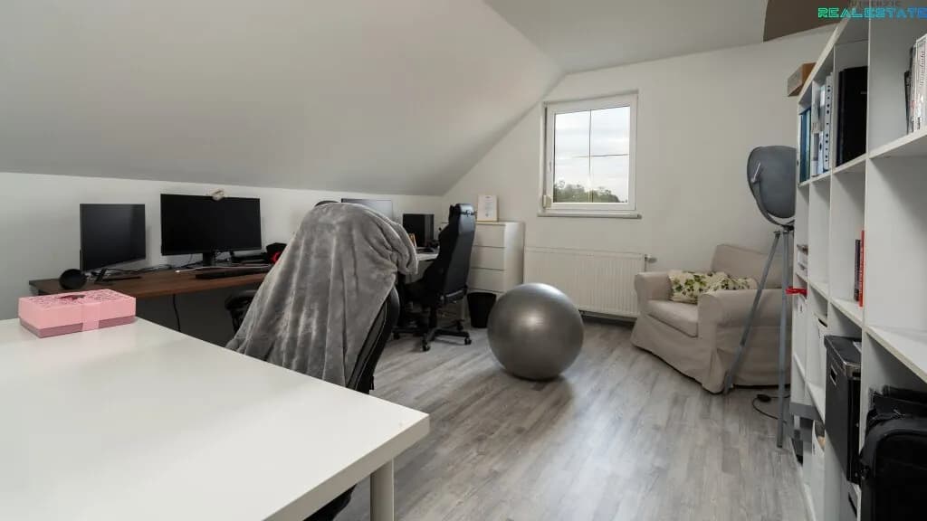 6-Zimmer-Haus kaufen in Oberwart – 141 m², € 254.000 – Bild 10 von 23