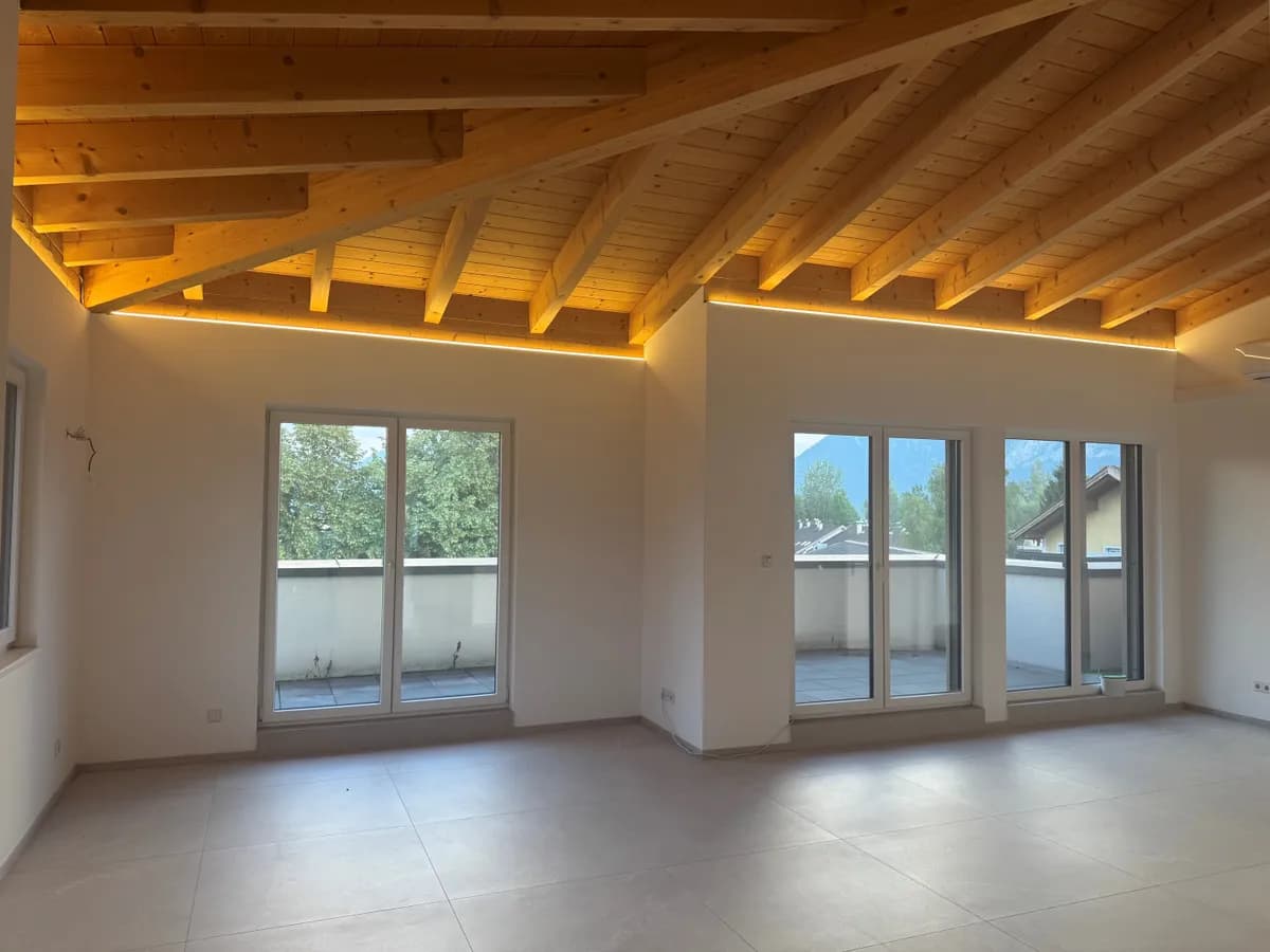 Wohnung mieten in Vöcklabruck – 130 m², € 2.090 – Bild 2 von 16