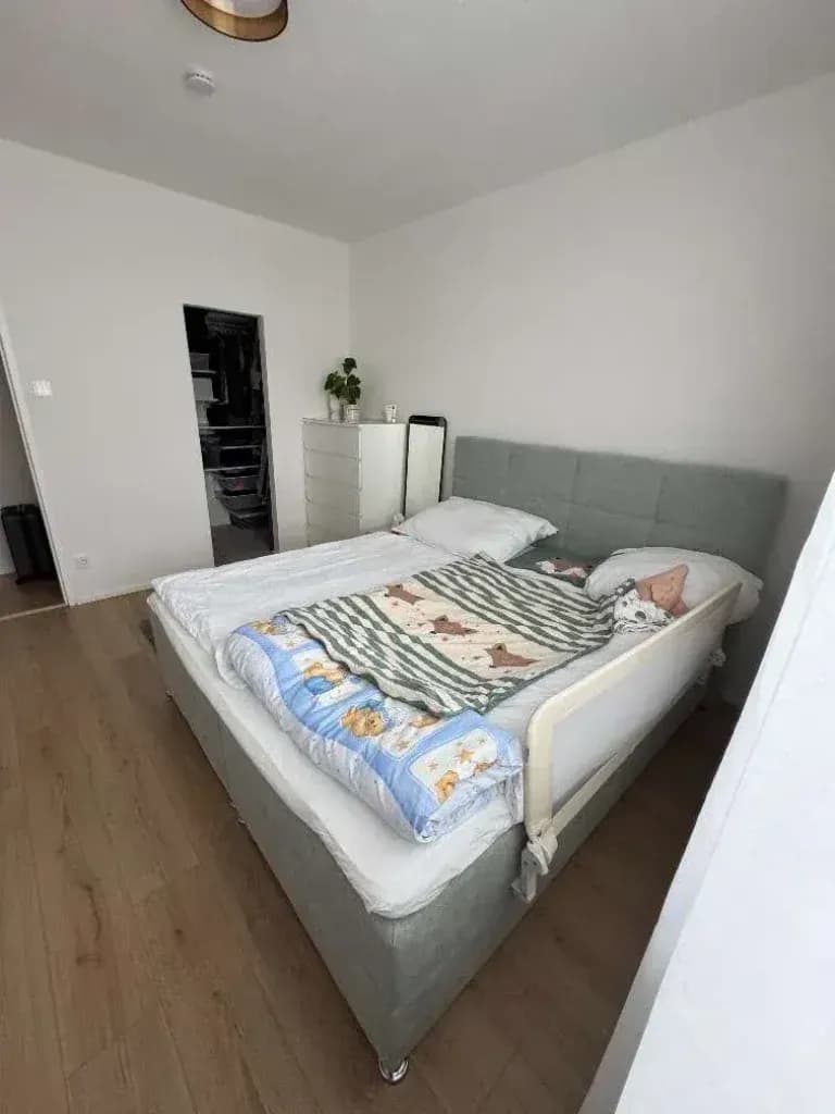 3-Zimmer-Wohnung kaufen in Linz – 74 m², € 270.000 – Bild 2 von 11