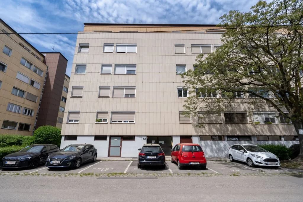 2-Zimmer-Wohnung mieten in Linz – 59 m², € 981 – Bild 11 von 13