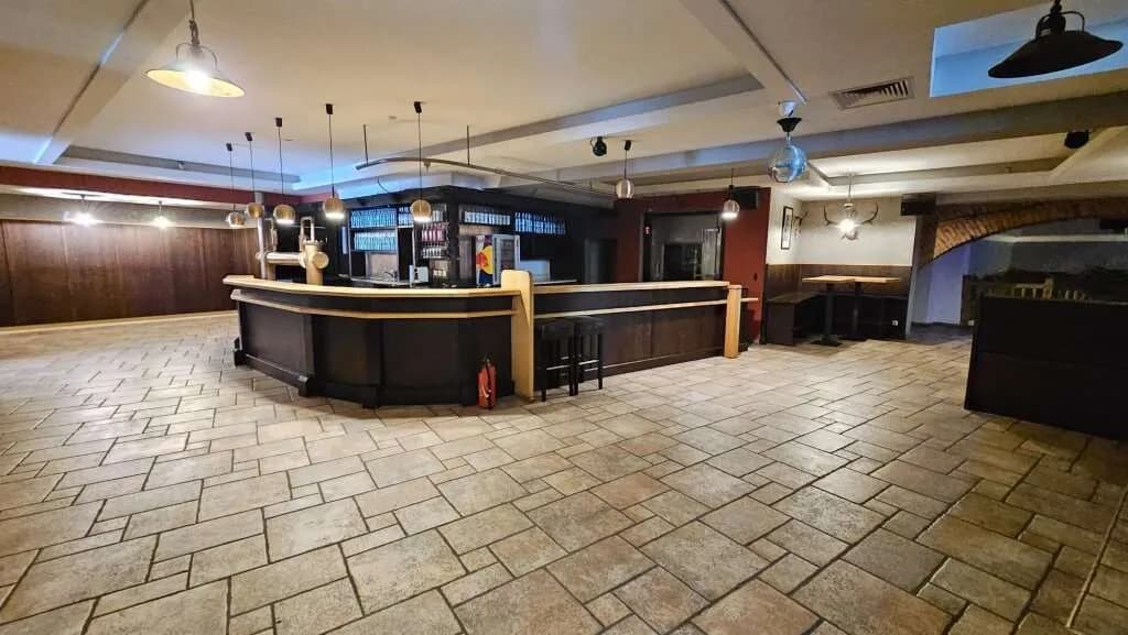 Gewerbeimmobilie mieten in Klagenfurt – 900 m², € 5.800 – Bild 2 von 13