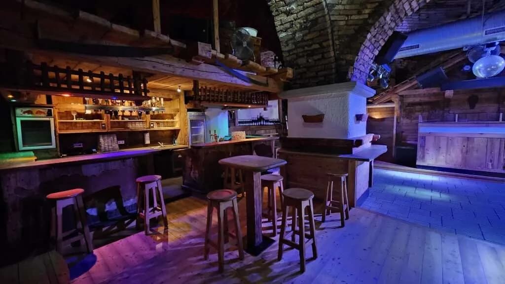 Gewerbeimmobilie mieten in Klagenfurt – 900 m², € 5.800 – Bild 12 von 13