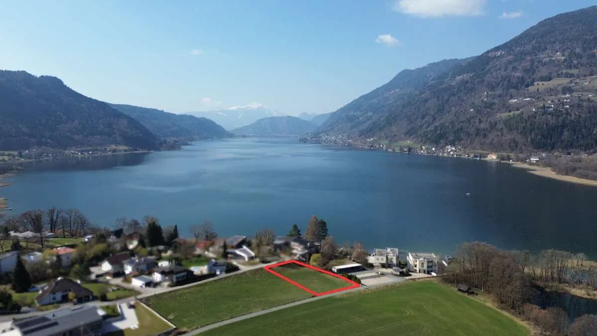 Grundstück kaufen in Feldkirchen – 1 288 m², € 549.000