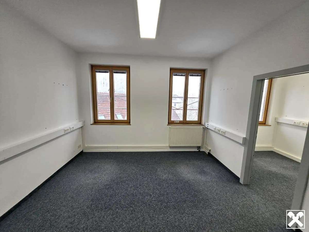 7-Zimmer-Gewerbeimmobilie mieten in Amstetten – 159 m², € 8 – Bild 13 von 22