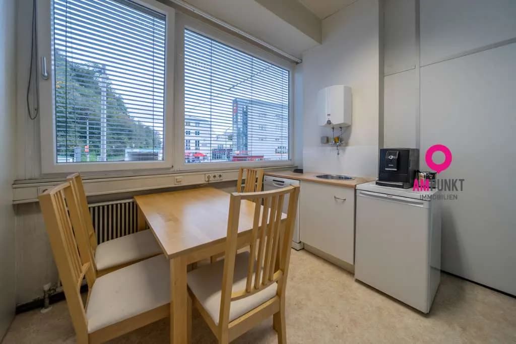 Gewerbeimmobilie mieten in Salzburg Stadt – € 3.193 – Bild 3 von 3