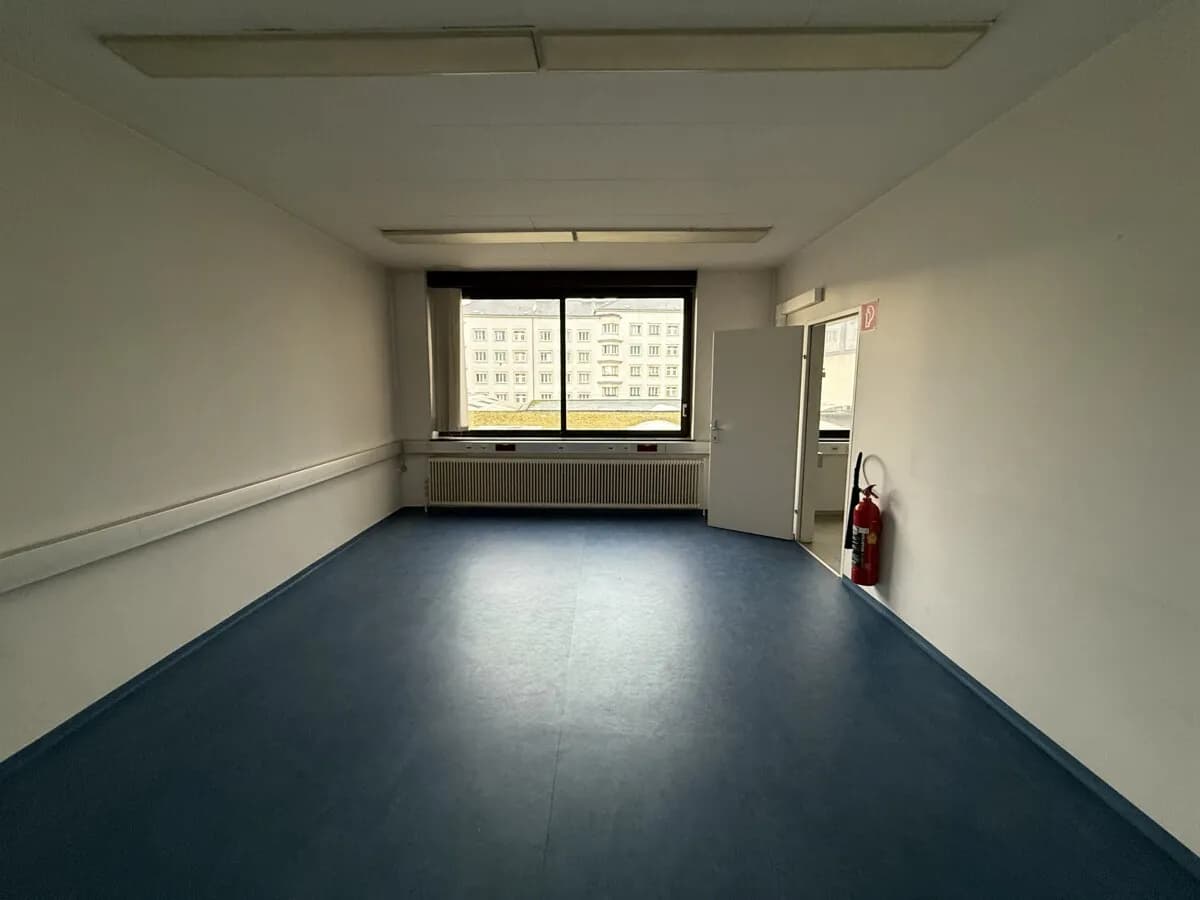 Gewerbeimmobilie mieten in Wien – 1 144 m², € 7 – Bild 6 von 15