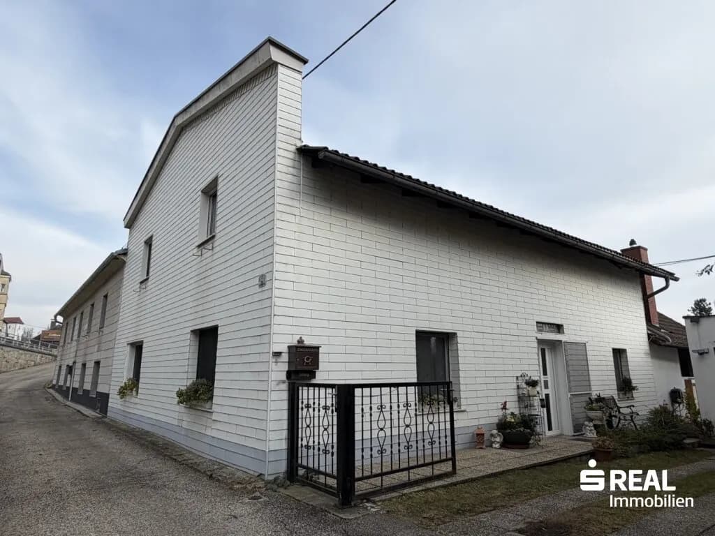 Haus kaufen in Linz Land – 176 m², € 270.000 – Bild 2 von 24