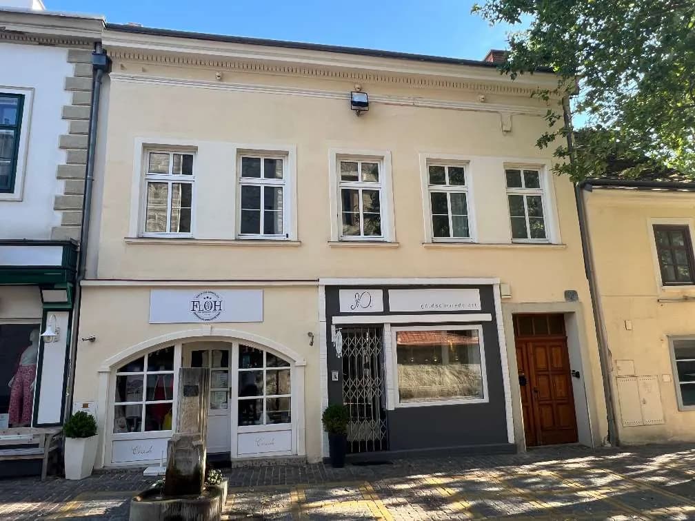 6-Zimmer-Wohnung kaufen in Mödling – 123,55 m², € 350.000