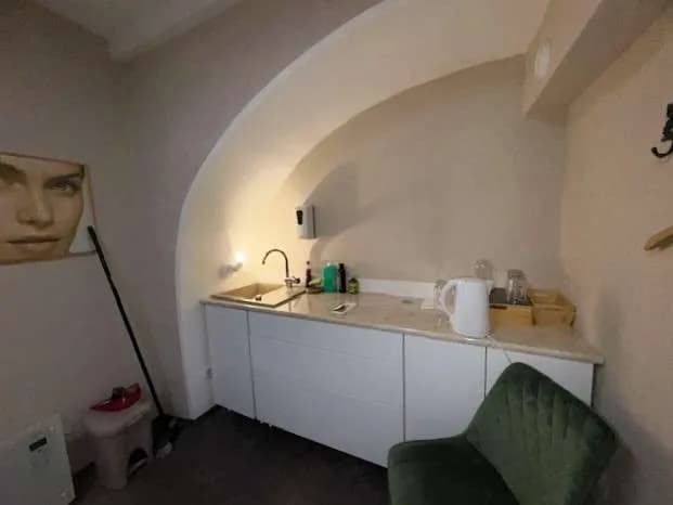5-Zimmer-Gewerbeimmobilie mieten in Eisenstadt – 119 m², € 1.500 – Bild 8 von 14