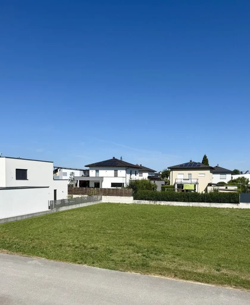 Grundstück kaufen in Wels-Land – 768 m², € 268.800