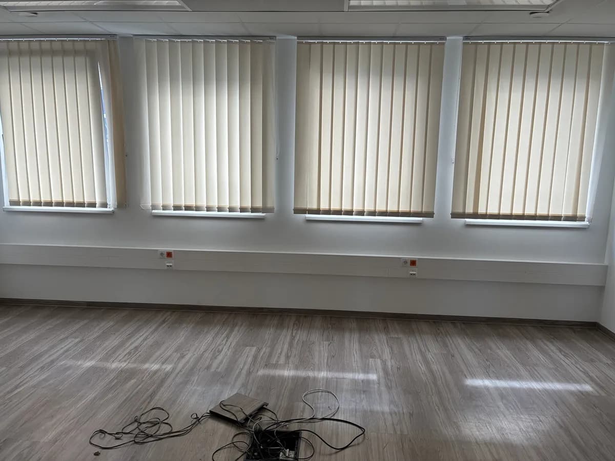 Gewerbeimmobilie mieten in Wien – 3 046 m², € 38.504 – Bild 2 von 9