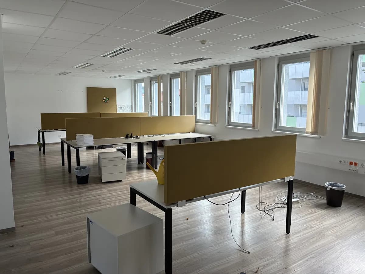 Gewerbeimmobilie mieten in Wien – 3 046 m², € 38.504 – Bild 3 von 9