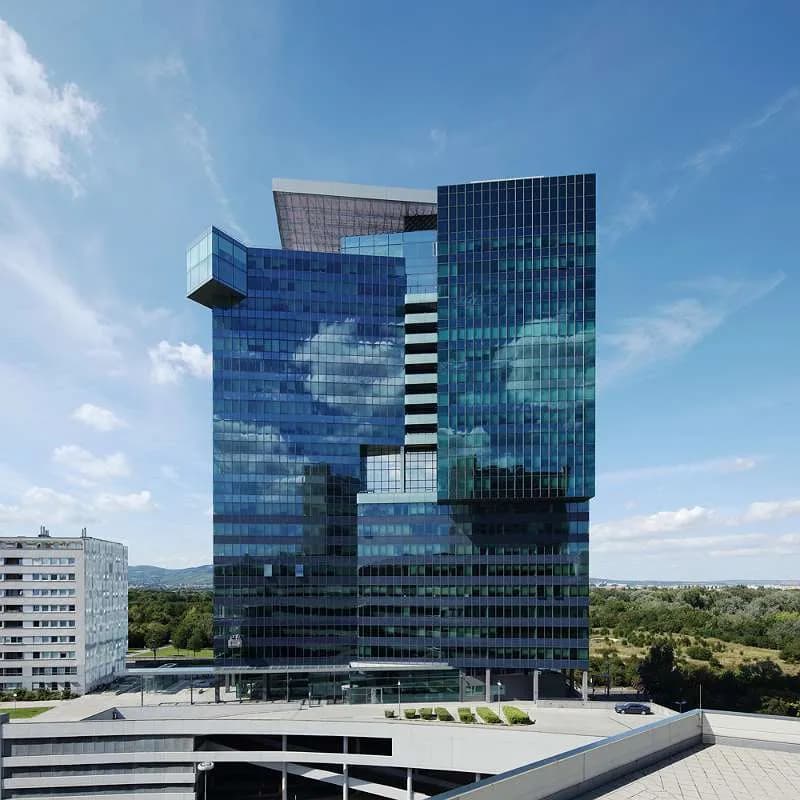 Gewerbeimmobilie mieten in Wien – 3 164 m²