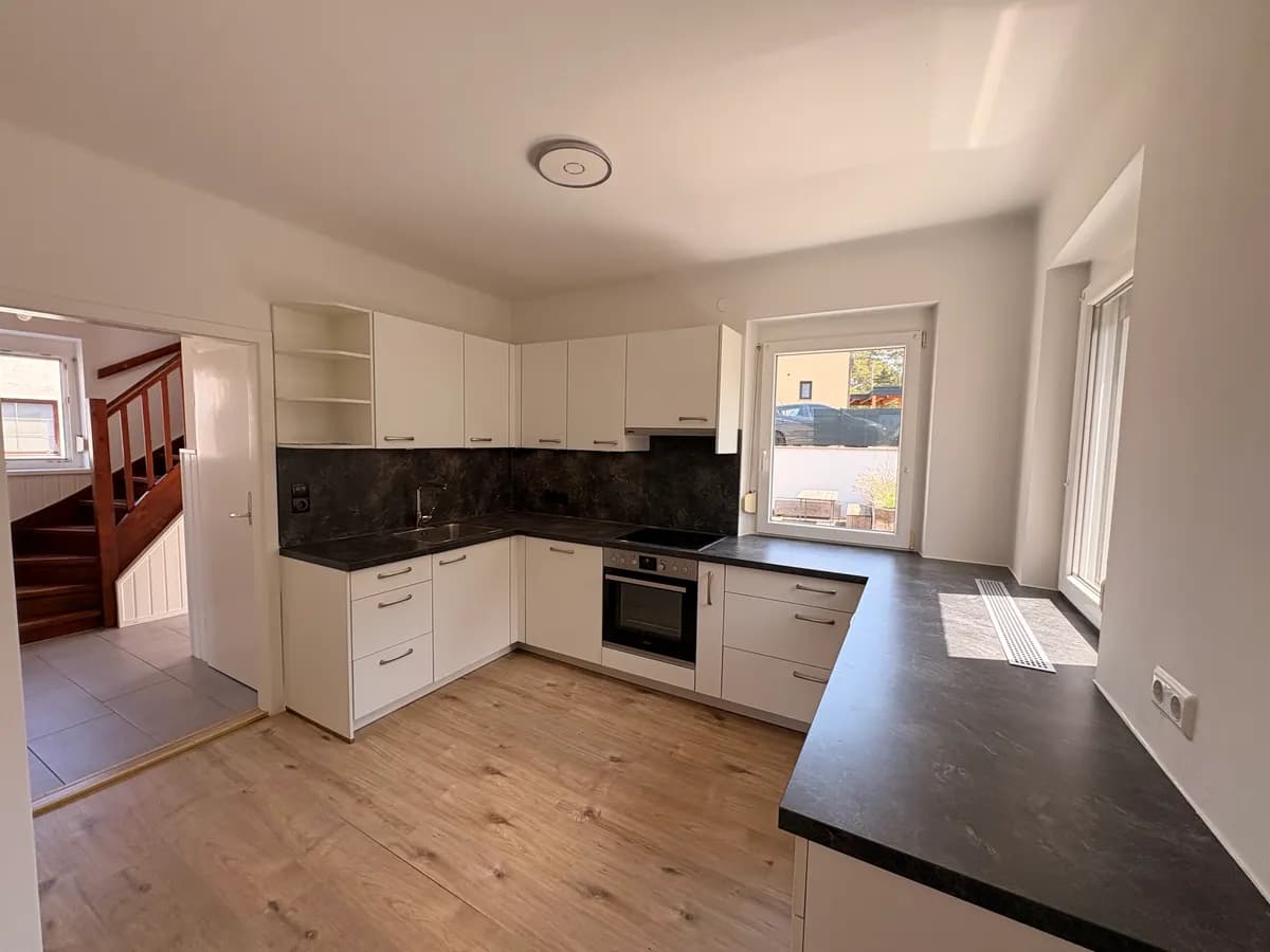 3-Zimmer-Haus mieten in Neunkirchen – 72 m², € 1.000 – Bild 5 von 11
