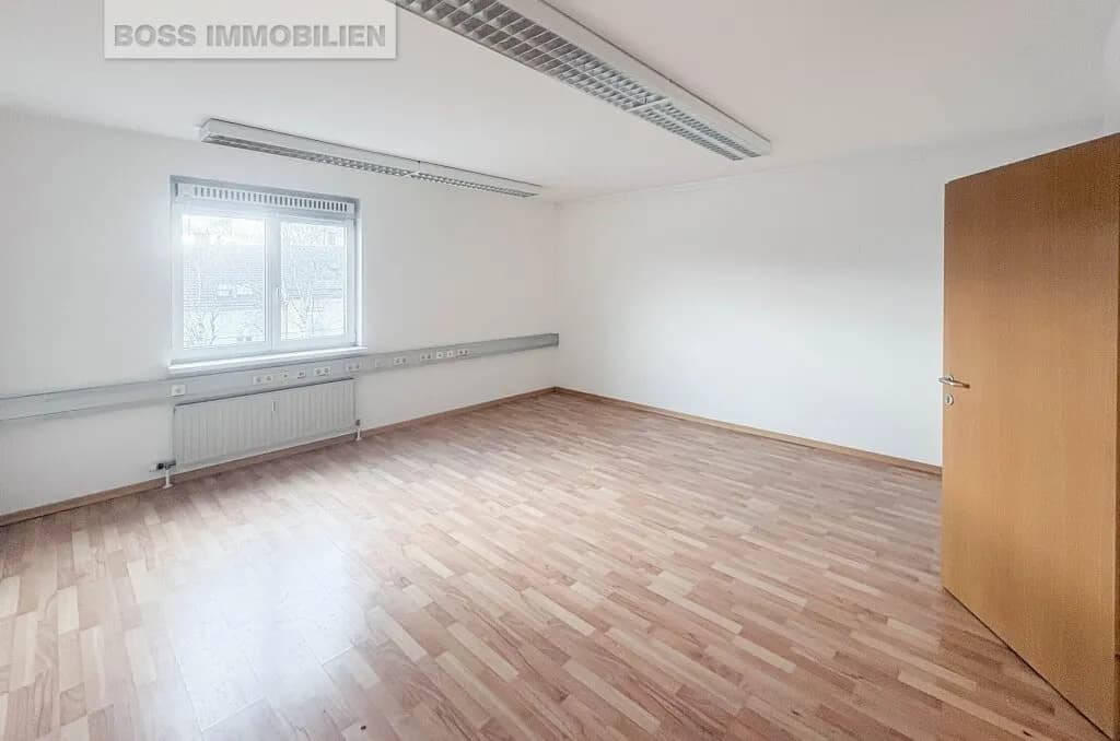 1-Zimmer-Gewerbeimmobilie mieten in Linz – 33 m², € 402 – Bild 2 von 11