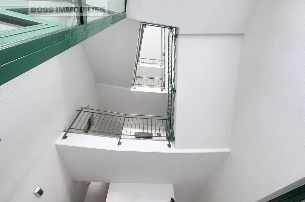 1-Zimmer-Gewerbeimmobilie mieten in Linz – 33 m², € 402 – Bild 8 von 11