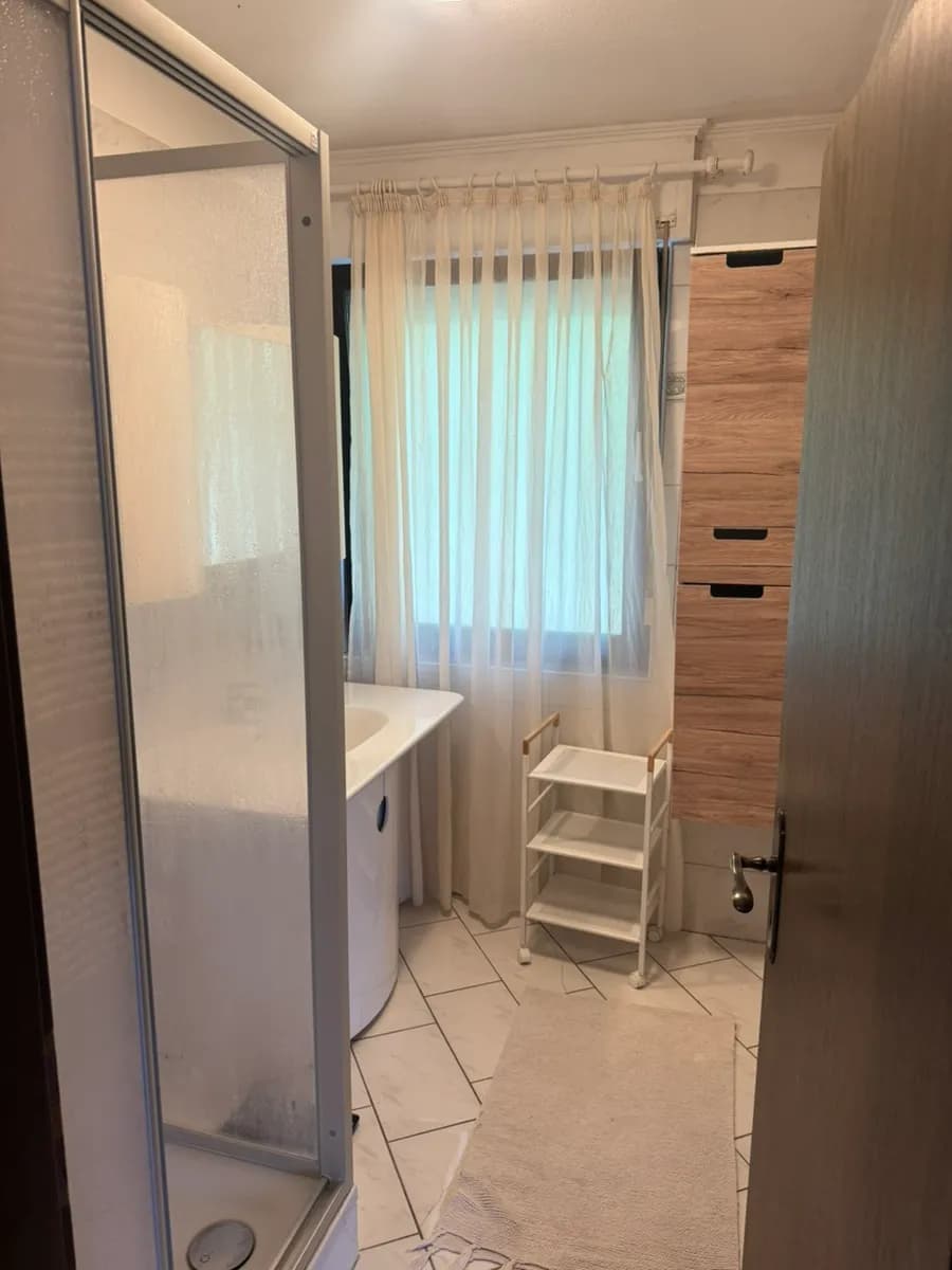 8-Zimmer-Gewerbeimmobilie mieten in Linz – 120 m², € 1.600 – Bild 21 von 48