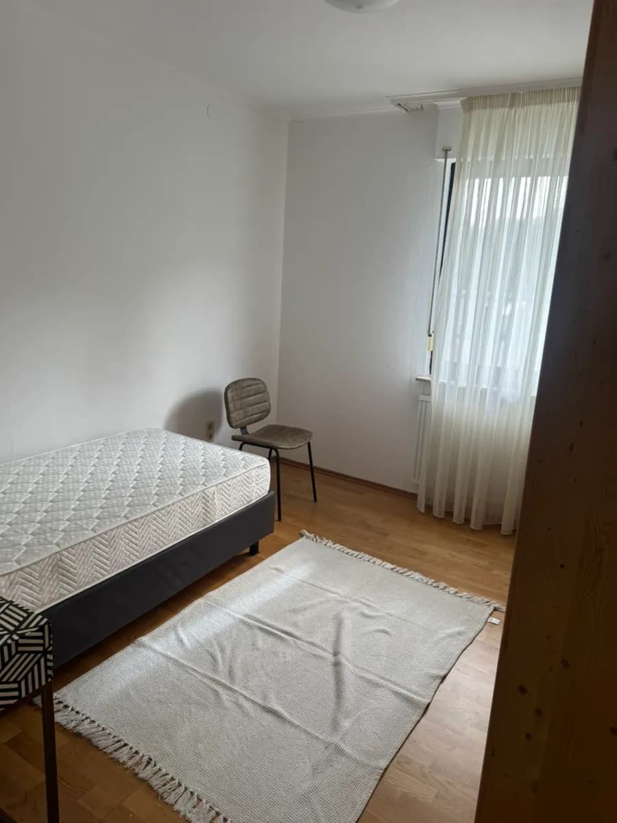 8-Zimmer-Gewerbeimmobilie mieten in Linz – 120 m², € 1.600 – Bild 37 von 48