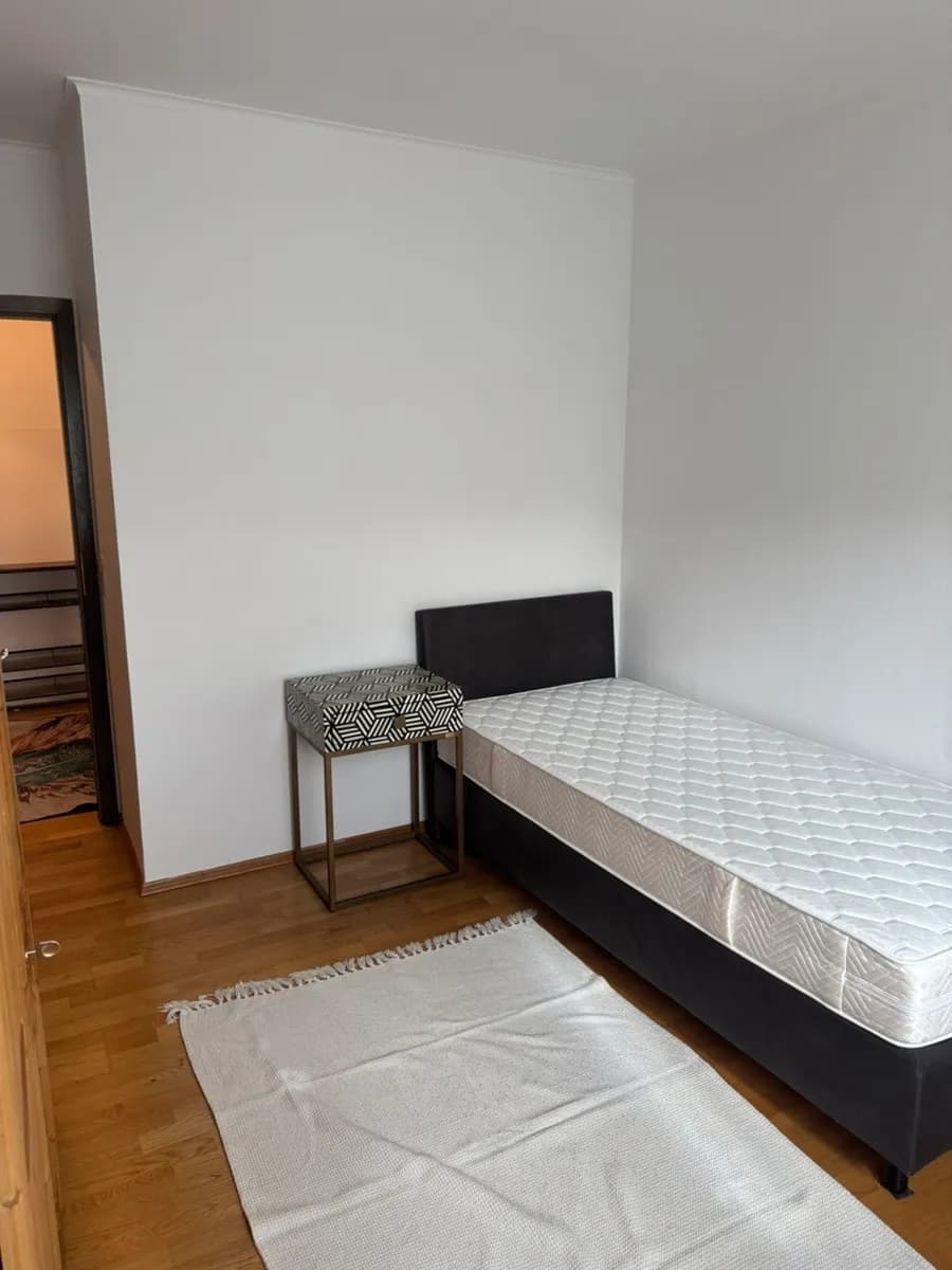 8-Zimmer-Gewerbeimmobilie mieten in Linz – 120 m², € 1.600 – Bild 39 von 48