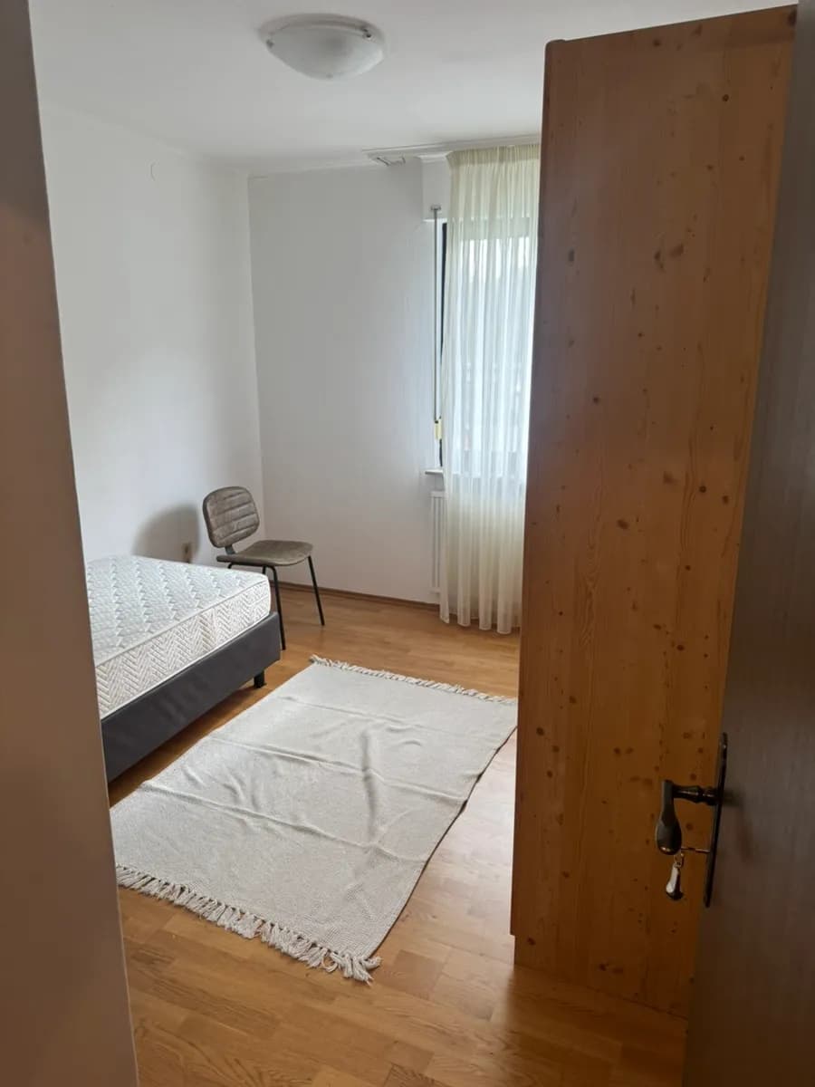 8-Zimmer-Gewerbeimmobilie mieten in Linz – 120 m², € 1.600 – Bild 40 von 48