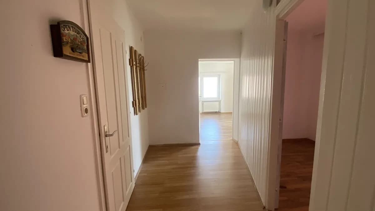 3-Zimmer-Wohnung mieten in Vöcklabruck – 43 m², € 550 – Bild 3 von 13
