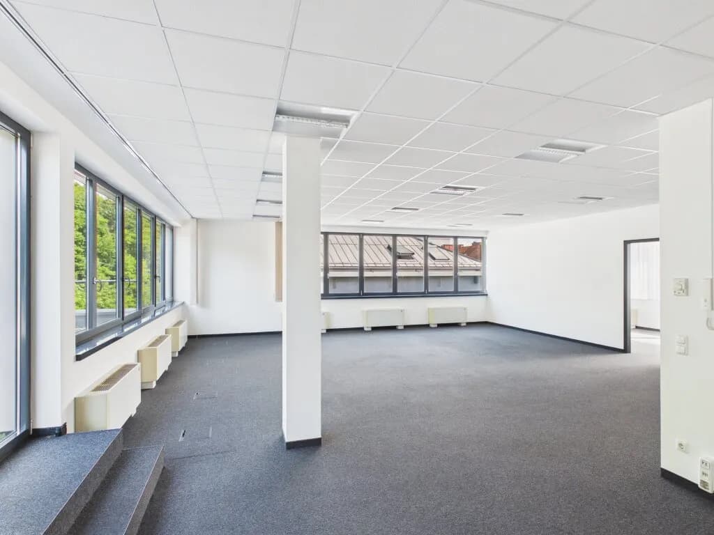 Gewerbeimmobilie mieten in Linz – 115 m², € 1.974 – Bild 7 von 12