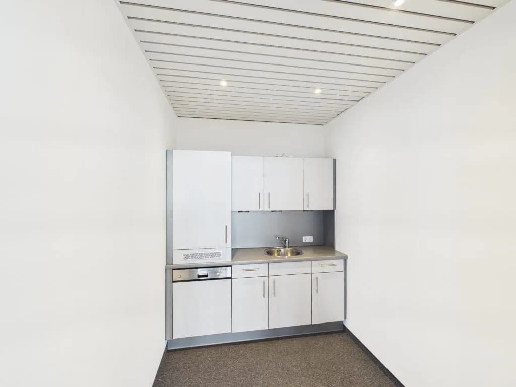 Gewerbeimmobilie mieten in Linz – 115 m², € 1.974 – Bild 11 von 12