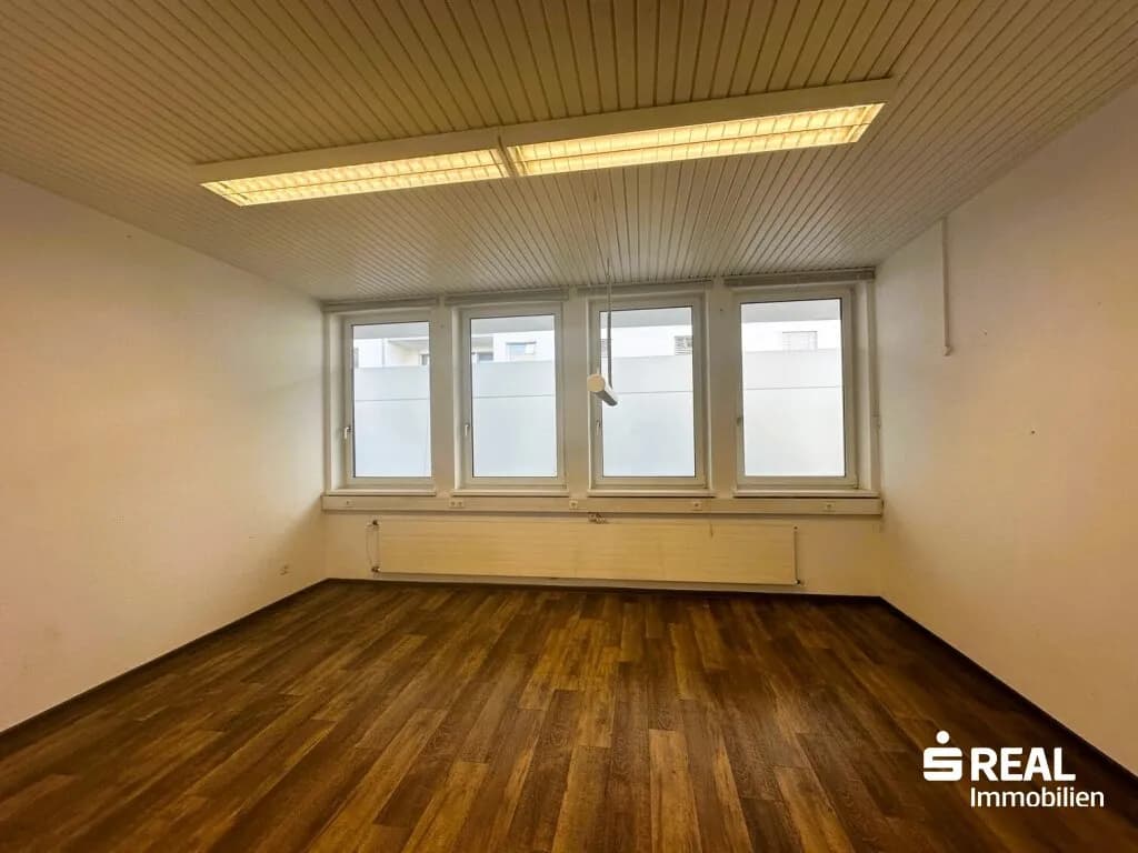 Gewerbeimmobilie mieten in Dornbirn – 170 m², € 1.750 – Bild 7 von 13