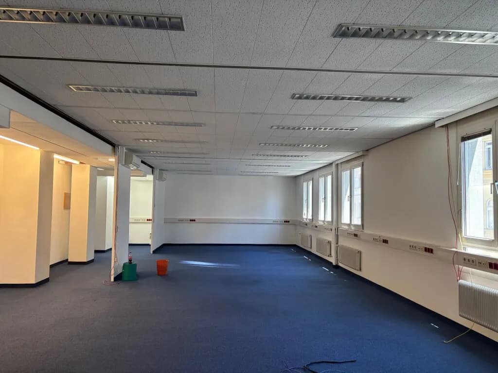 Gewerbeimmobilie mieten in Wien – 374 m², € 6.092 – Bild 2 von 11