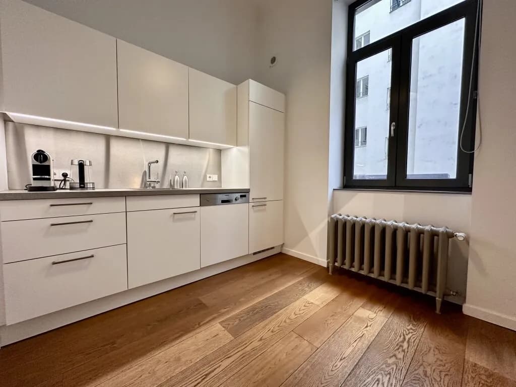 4-Zimmer-Gewerbeimmobilie mieten in Wien – 152 m², € 3.600 – Bild 9 von 14