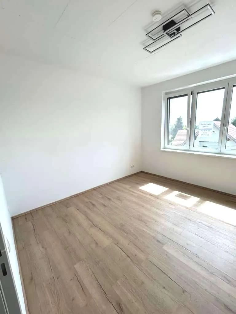 2-Zimmer-Gewerbeimmobilie mieten in Oberpullendorf – 50 m², € 645 – Bild 4 von 8
