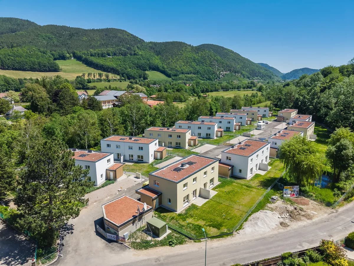 4-Zimmer-Haus mieten in Neunkirchen – 103 m², € 1.242 – Bild 6 von 16
