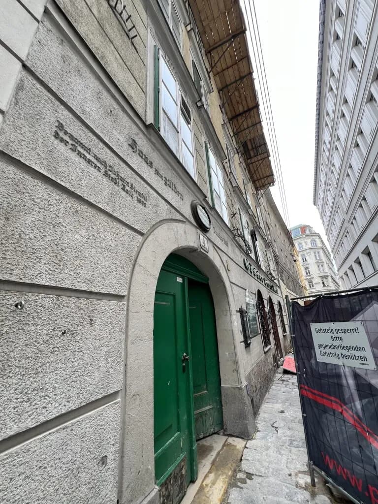 3-Zimmer-Gewerbeimmobilie mieten in Wien – 98 m², € 6.193 – Bild 3 von 7