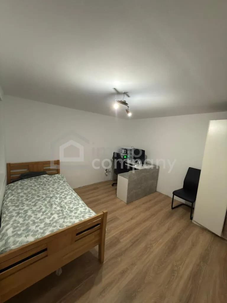 5-Zimmer-Haus kaufen in Neunkirchen – 124,45 m², € 290.000 – Bild 4 von 10