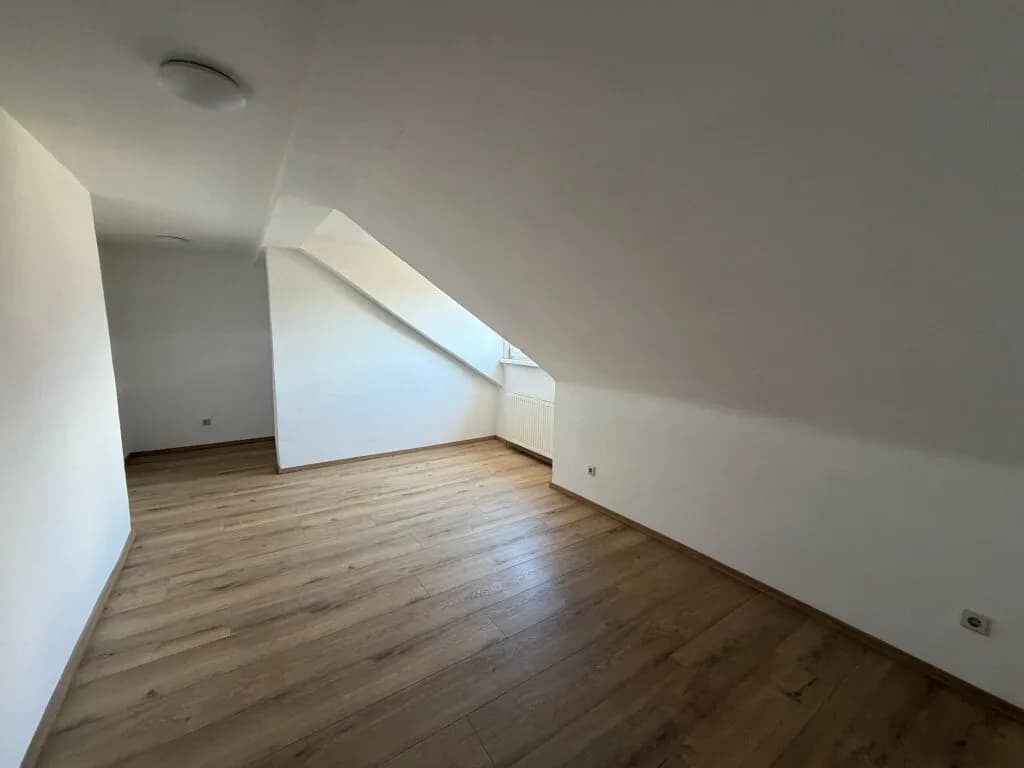 Wohnung mieten in Leoben – 66 m², € 540 – Bild 4 von 6