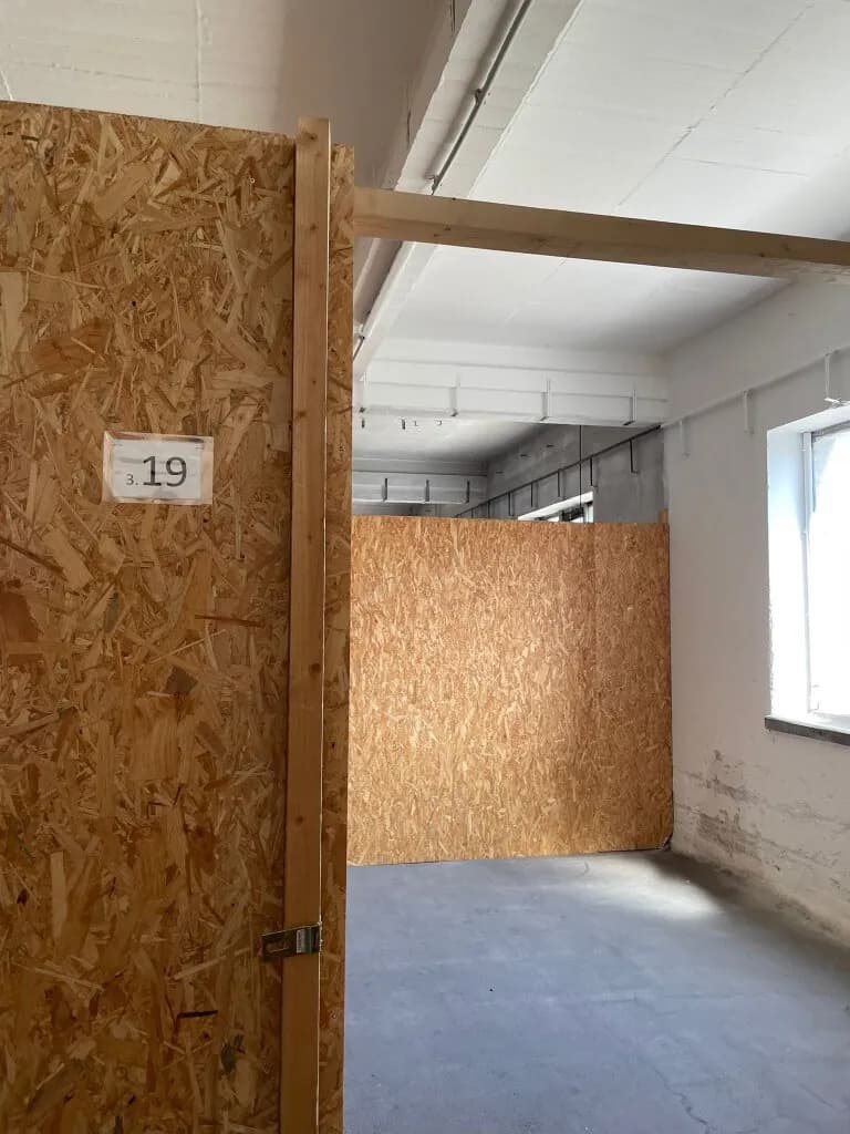 Gewerbeimmobilie mieten in Braunau am Inn – 25 m², € 113 – Bild 7 von 7