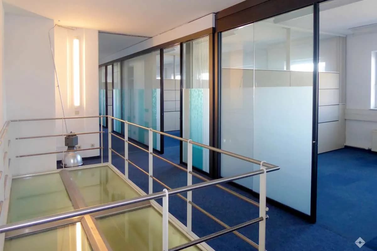 Gewerbeimmobilie mieten in Salzburg Stadt – 233 m², € 2.703 – Bild 6 von 7