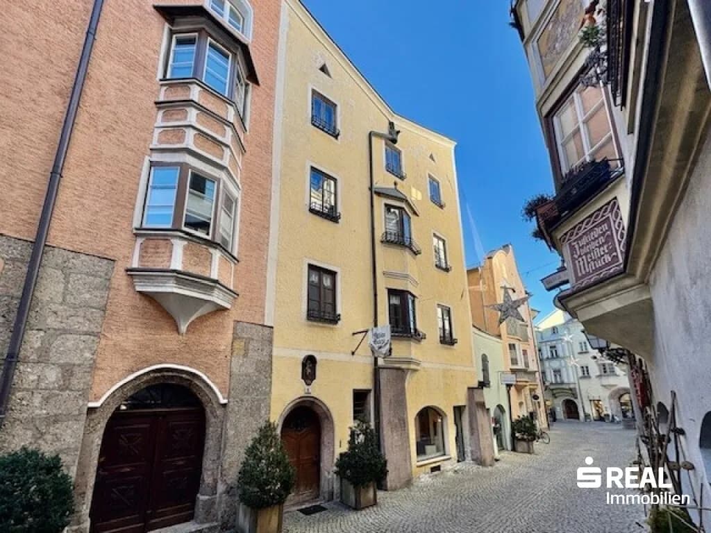 Immobilie kaufen in Innsbruck-Land – 480 m², € 1.280.000 – Bild 1 von 26