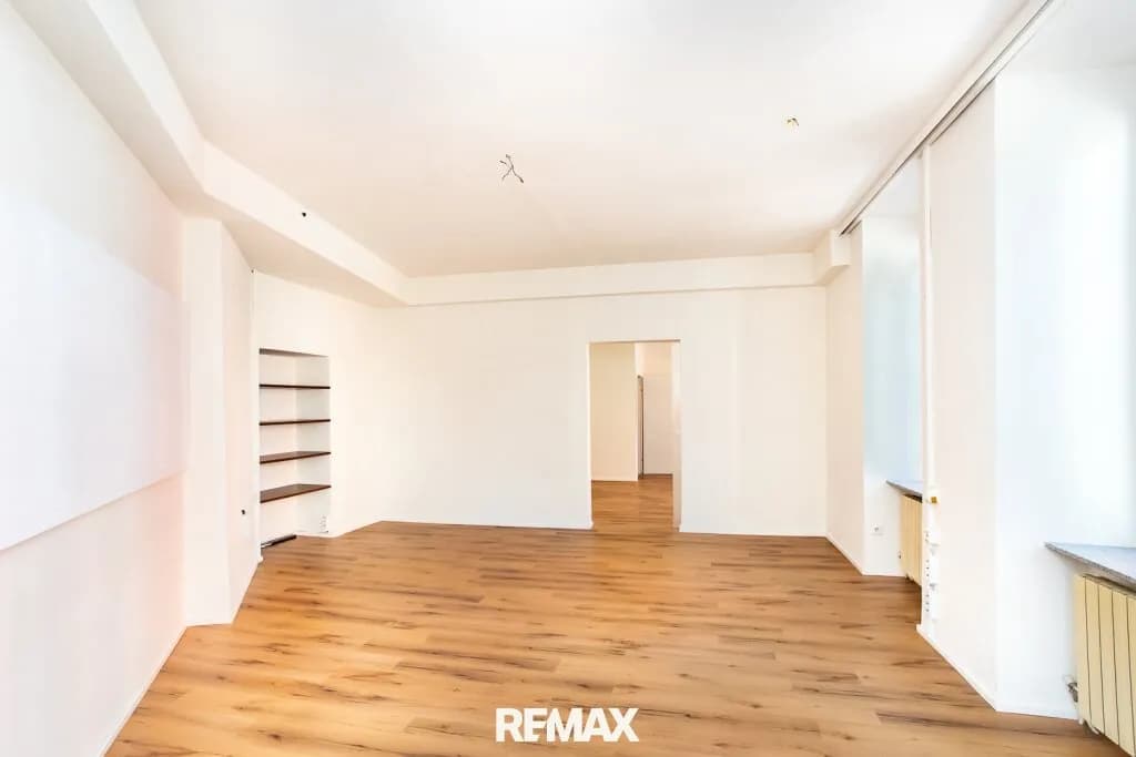 2-Zimmer-Gewerbeimmobilie mieten in Gmunden – 58 m², € 934 – Bild 3 von 15